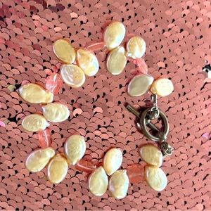 Freshwater pearl bracelet